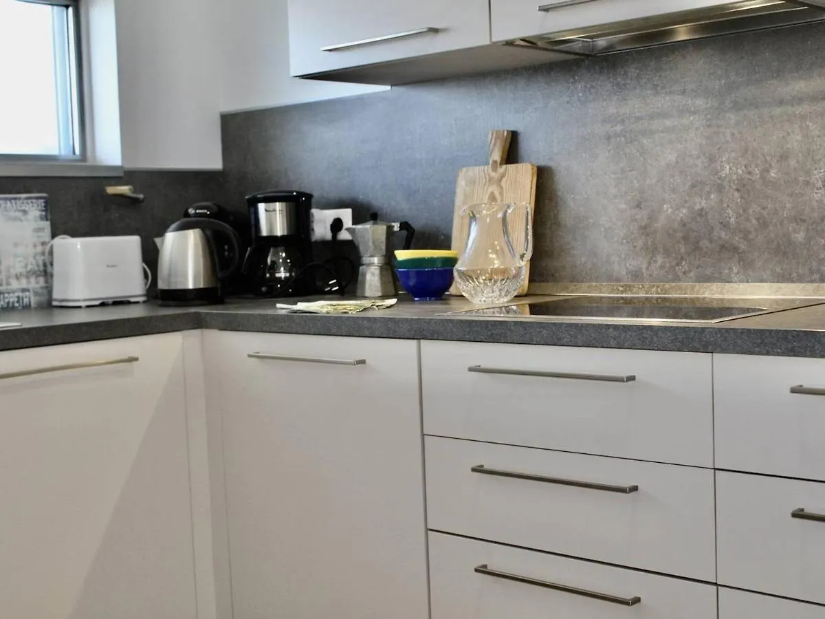 Appartement 3 Pieces, 4-6 Couchages, Climatise, Terrasse, Vue Mer, Villeneuve Loubet Plage - Fr-1-252A-62 Apartment Villeneuve-Loubet